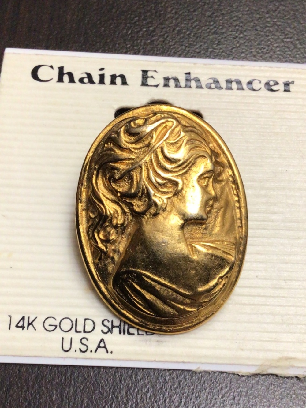 Vintage 14 kt Gold Shell Oval Cameo Chain Enhancer Art Nouveau-style